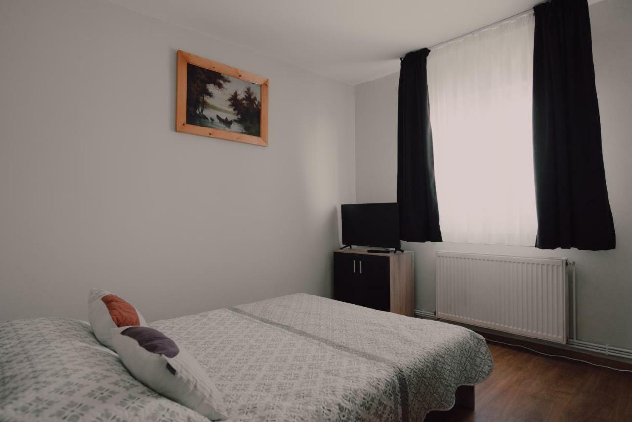 Edgar.S Place Apartment Sibiu Bagian luar foto